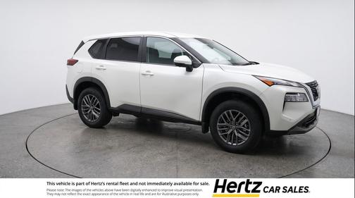 Everest White Pearl Tricoat 2026 Nissan Rogue SV