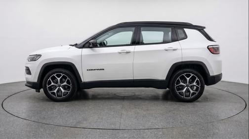 Bright White Clearcoat 2025 Jeep Compass Limited