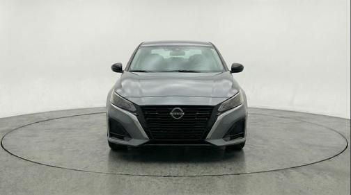 Gun Metallic 2025 Nissan Altima SV FWD