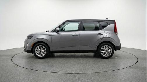 Steel Gray 2025 Kia Soul LX