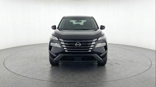 Super Black 2025 Nissan Rogue SV