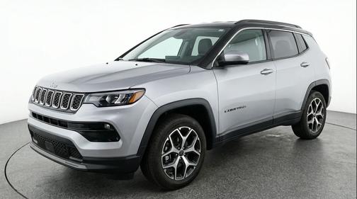 Silver Zynith Metallic Clearcoat 2025 Jeep Compass Limited