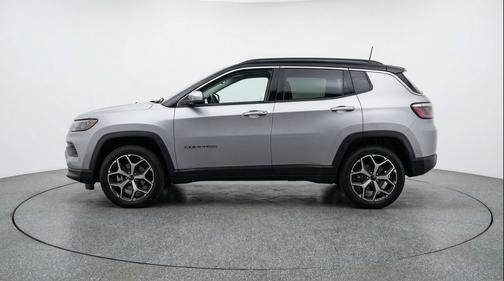 Silver Zynith Metallic Clearcoat 2025 Jeep Compass Limited