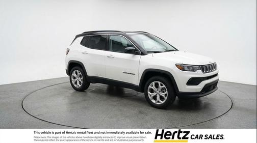 Bright White Clearcoat 2025 Jeep Compass Latitude