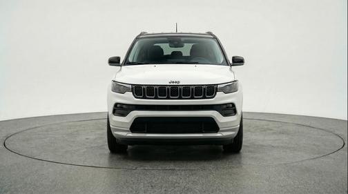 Bright White Clearcoat 2025 Jeep Compass Limited