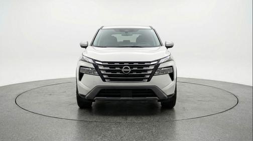 Brilliant Silver Metallic 2025 Nissan Rogue SV