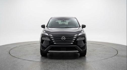 Super Black 2025 Nissan Rogue SV