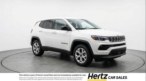 Bright White Clearcoat 2025 Jeep Compass Latitude