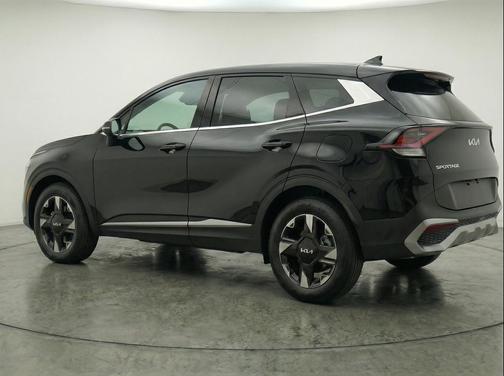 Ebony Black 2026 Kia Sportage LX