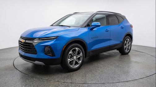 Riptide Blue Metallic 2025 Chevrolet Blazer 2LT