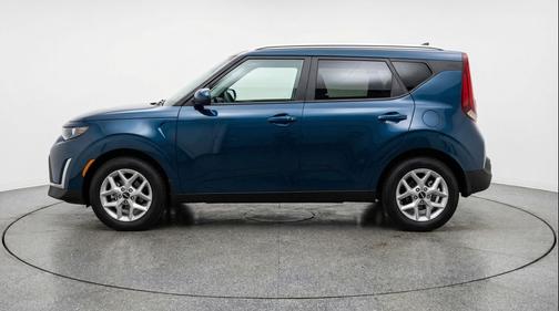 Gravity Gray 2025 Kia Soul LX