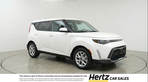 Snow White Pearl 2025 Kia Soul LX