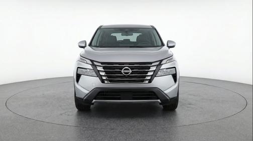 Brilliant Silver Metallic 2025 Nissan Rogue SV