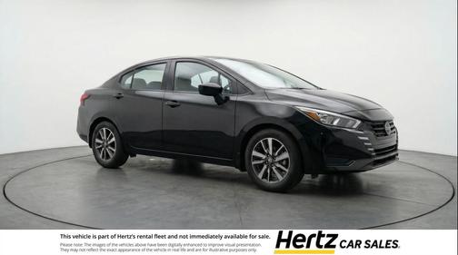 Super Black 2025 Nissan Versa 1.6 SV