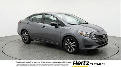 Gun Metallic 2025 Nissan Versa 1.6 SV