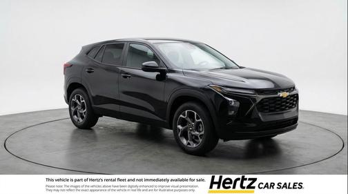 Mosaic Black Metallic 2025 Chevrolet Trax LT