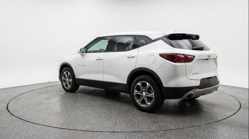 Summit White 2025 Chevrolet Blazer 2LT
