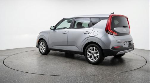 Steel Gray 2025 Kia Soul LX
