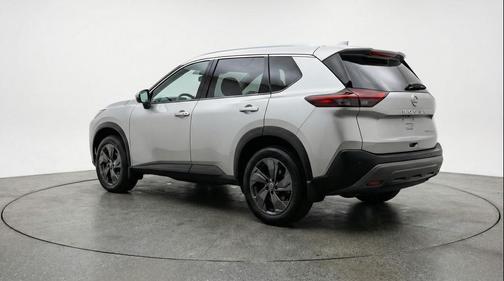 Brilliant Silver Metallic 2025 Nissan Rogue SV