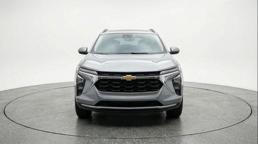 Sterling Gray Metallic 2025 Chevrolet Trax LT