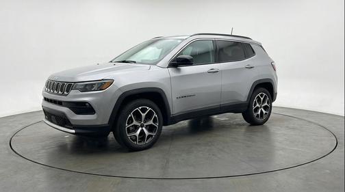 Silver Zynith Metallic Clearcoat 2025 Jeep Compass Limited