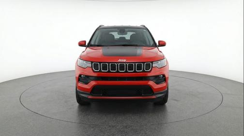 Red Hot Pearlcoat 2025 Jeep Compass Limited