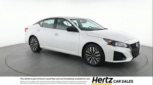 Glacier White 2025 Nissan Altima SV FWD