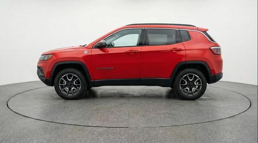 Red Hot Pearlcoat 2025 Jeep Compass Trailhawk