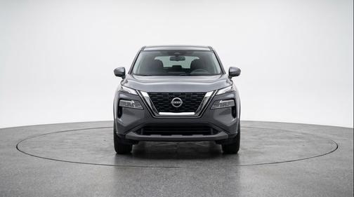 Gun Metallic 2025 Nissan Rogue SV