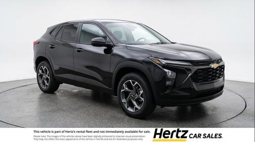 Mosaic Black Metallic 2025 Chevrolet Trax LT