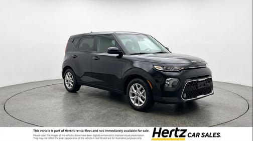 Fusion Black 2025 Kia Soul LX