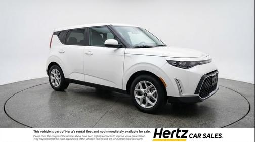 Snow White Pearl 2025 Kia Soul LX