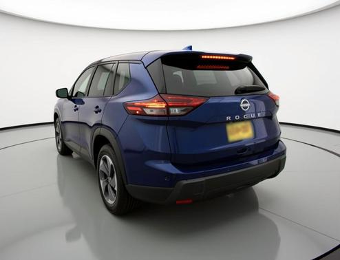 Deep Ocean Blue Pearl 2025 Nissan Rogue SV