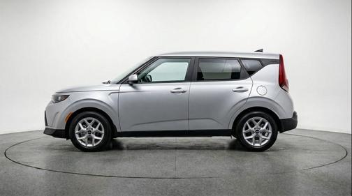 Steel Gray 2025 Kia Soul LX