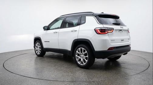 Bright White Clearcoat 2025 Jeep Compass Limited