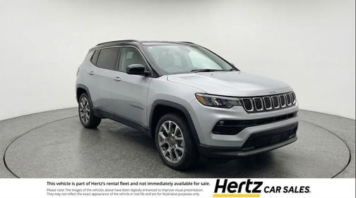 Silver Zynith Metallic Clearcoat 2025 Jeep Compass Limited