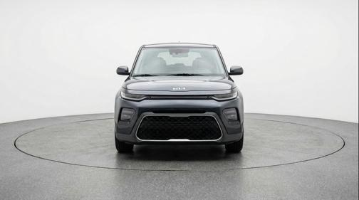 Gravity Gray 2025 Kia Soul LX