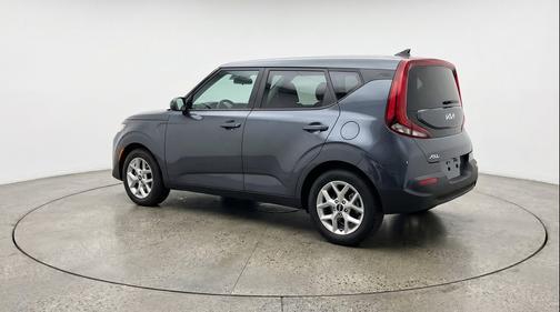 Gravity Gray 2025 Kia Soul LX