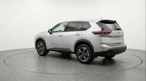 Brilliant Silver Metallic 2025 Nissan Rogue SV