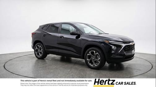 Mosaic Black Metallic 2025 Chevrolet Trax LT