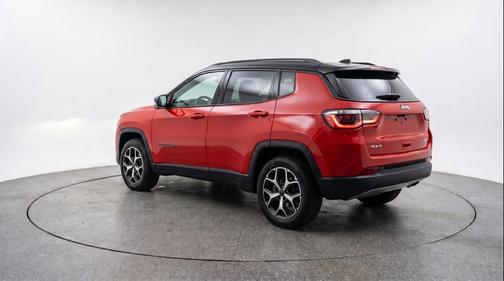 Red Hot Pearlcoat 2025 Jeep Compass Limited