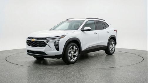 Summit White 2025 Chevrolet Trax LT
