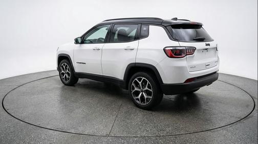 Bright White Clearcoat 2025 Jeep Compass Limited