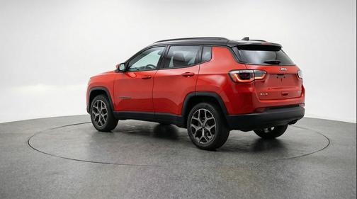 Red Hot Pearlcoat 2025 Jeep Compass Limited
