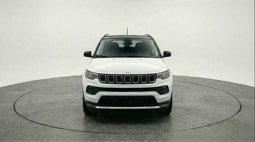 Bright White Clearcoat 2025 Jeep Compass Limited
