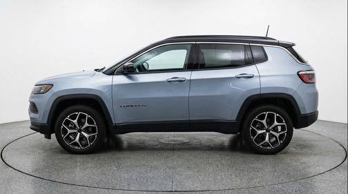 Silver Zynith Metallic Clearcoat 2025 Jeep Compass Limited