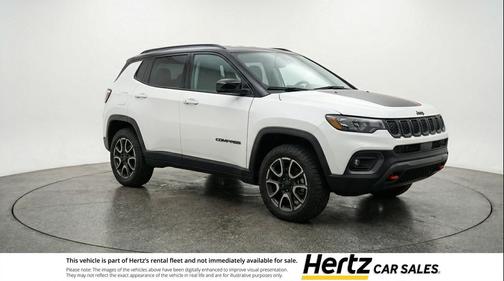 Bright White Clearcoat 2025 Jeep Compass Trailhawk