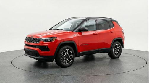 Red Hot Pearlcoat 2025 Jeep Compass Trailhawk