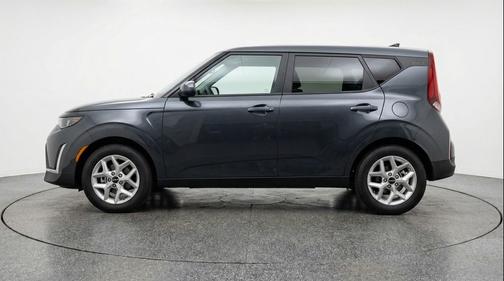Gravity Gray 2025 Kia Soul LX
