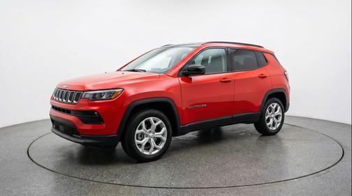 Red Hot Pearlcoat 2025 Jeep Compass Latitude